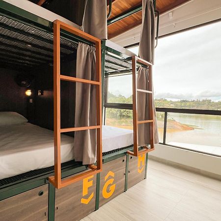 Viajero Guatape Hostel & Lake Club Экстерьер фото