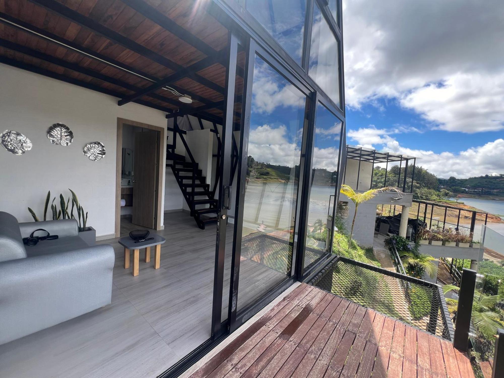 Viajero Guatape Hostel & Lake Club Номер фото