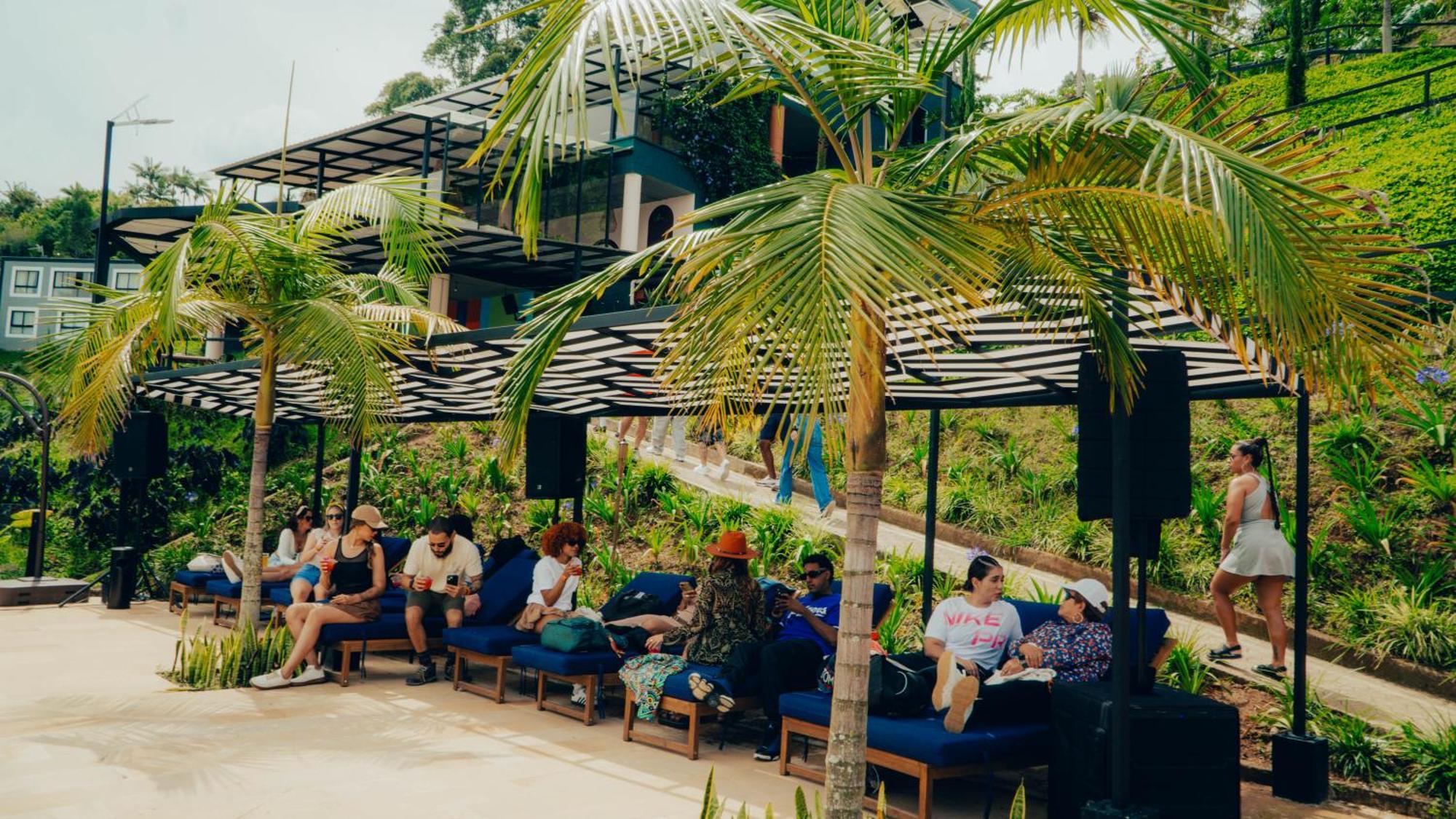Viajero Guatape Hostel & Lake Club Экстерьер фото