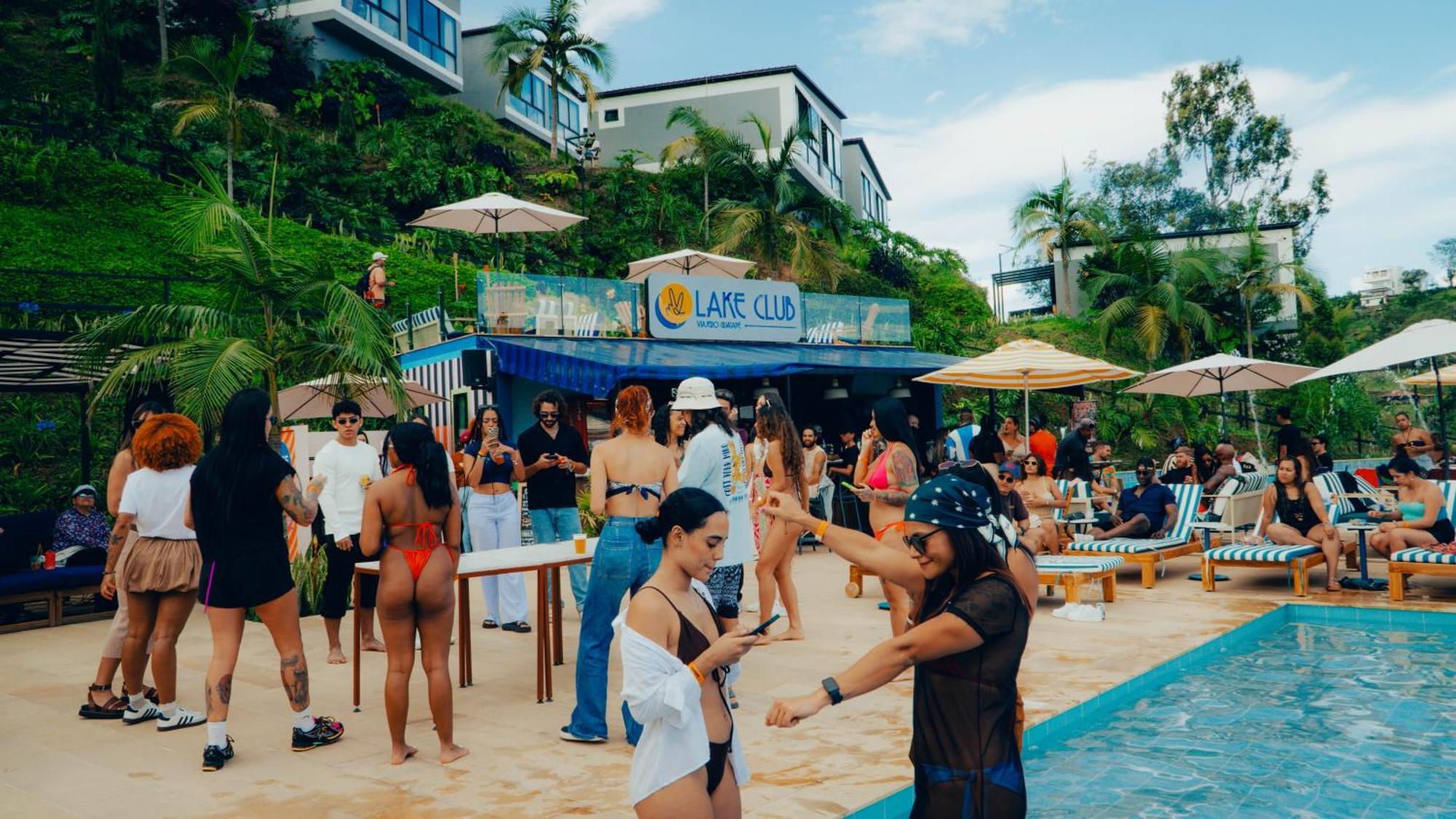 Viajero Guatape Hostel & Lake Club Экстерьер фото
