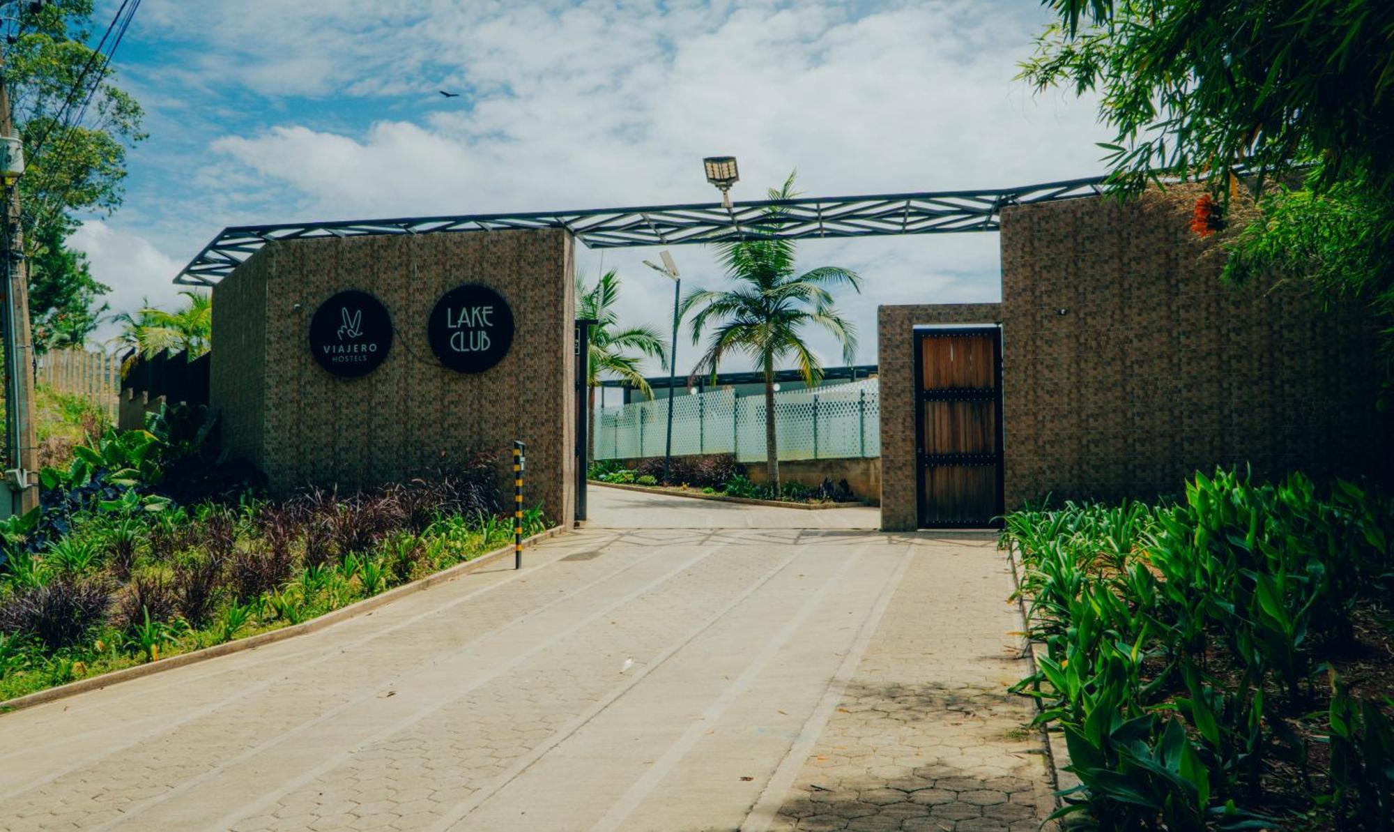 Viajero Guatape Hostel & Lake Club Экстерьер фото